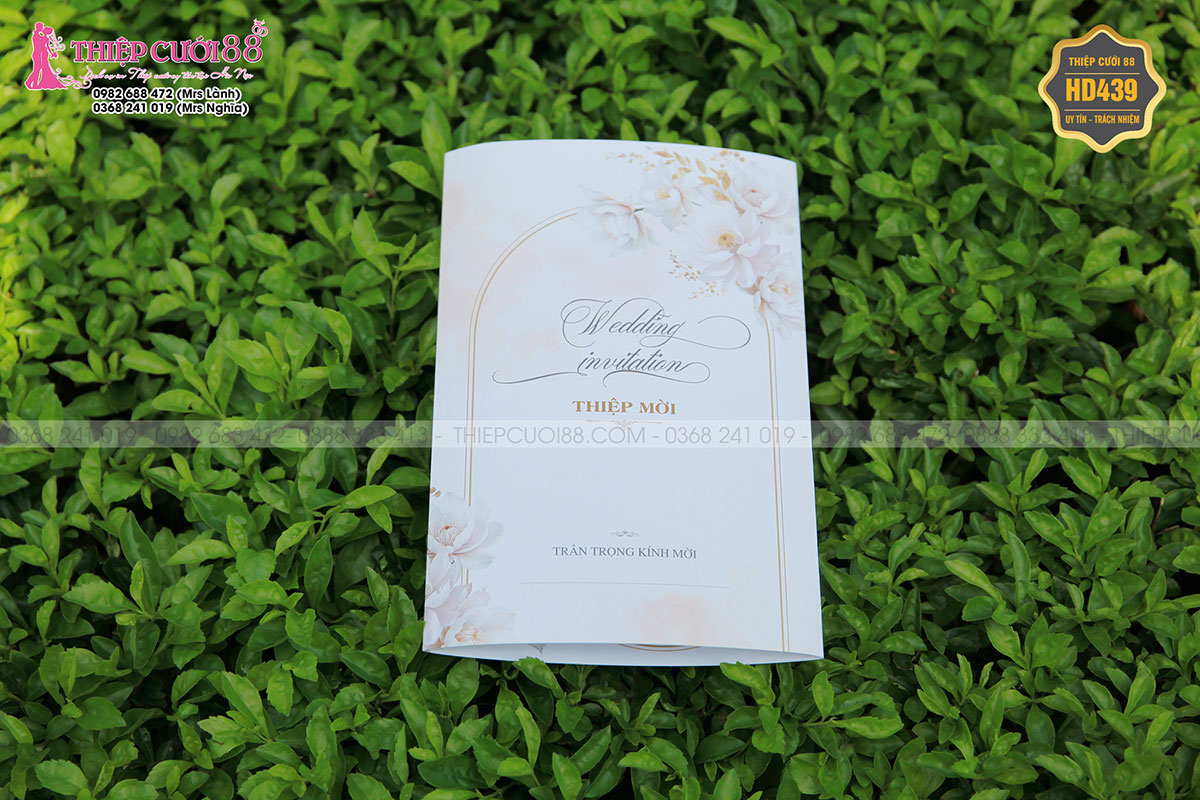 Mẫu thiệp cưới HD439
